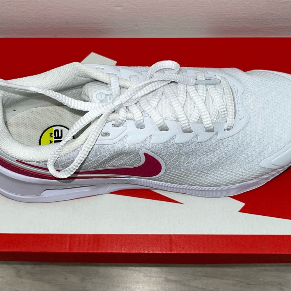 Nike Women's White and Pink Sneakers - Picture 2 of 4